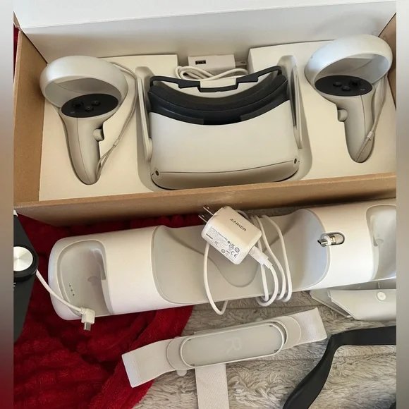 Meta Quest 2 VR Headset w/Controllers & Accessories - Picture 1 of 9